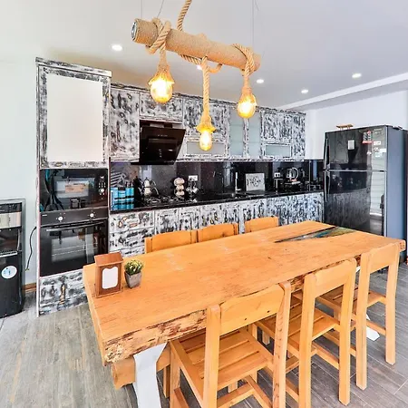 ヴィラ Panorama Jilda Livya